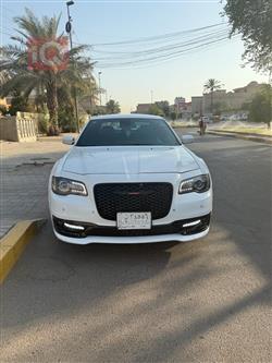 كرايسلر 300